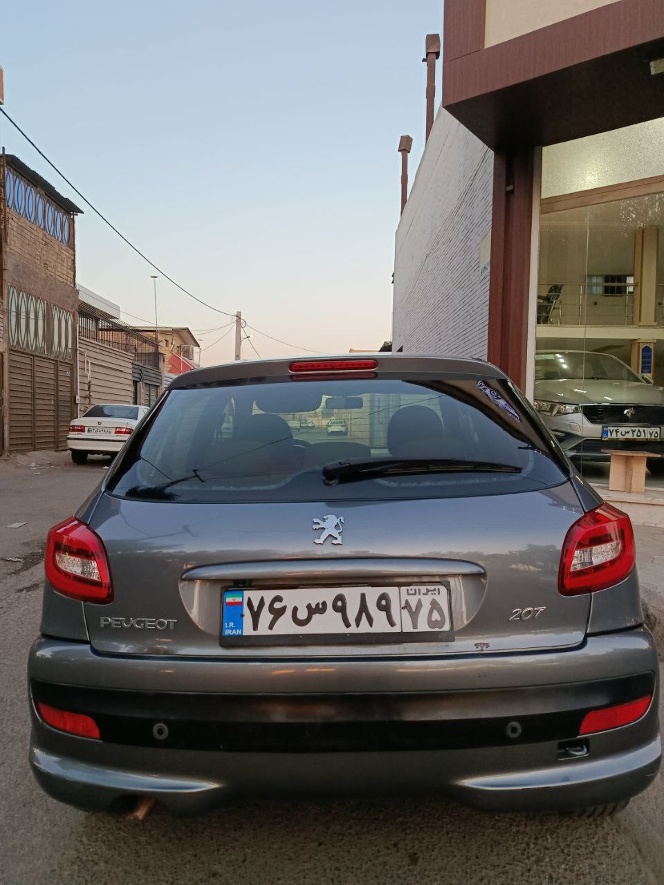 پژو 207 TU5 نوک مدادی  شیک 